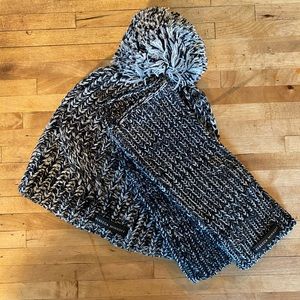 Rebecca Minkoff Beenie and warmer set